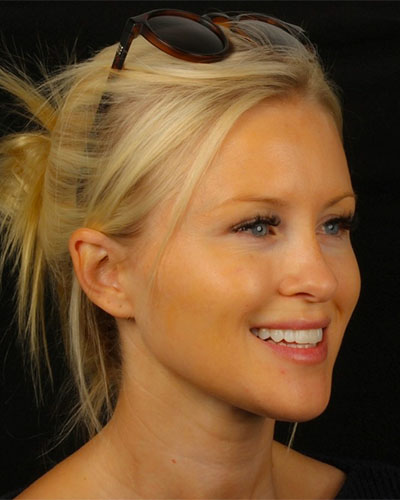 I am an experienced dentist in creating your perfgect smile 